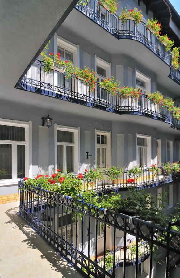 Baross City Apartments Budapest Ngoại thất bức ảnh