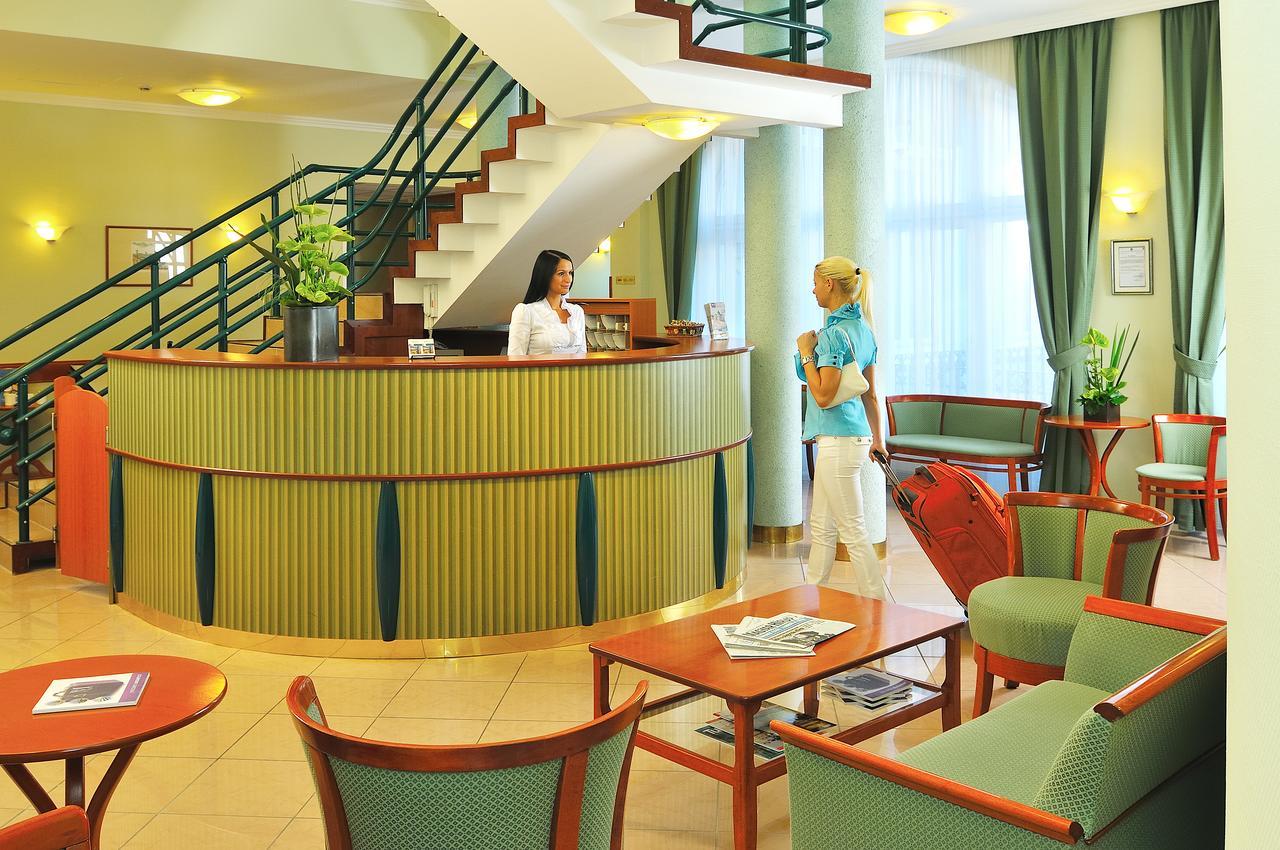 Baross City Apartments Budapest Ngoại thất bức ảnh