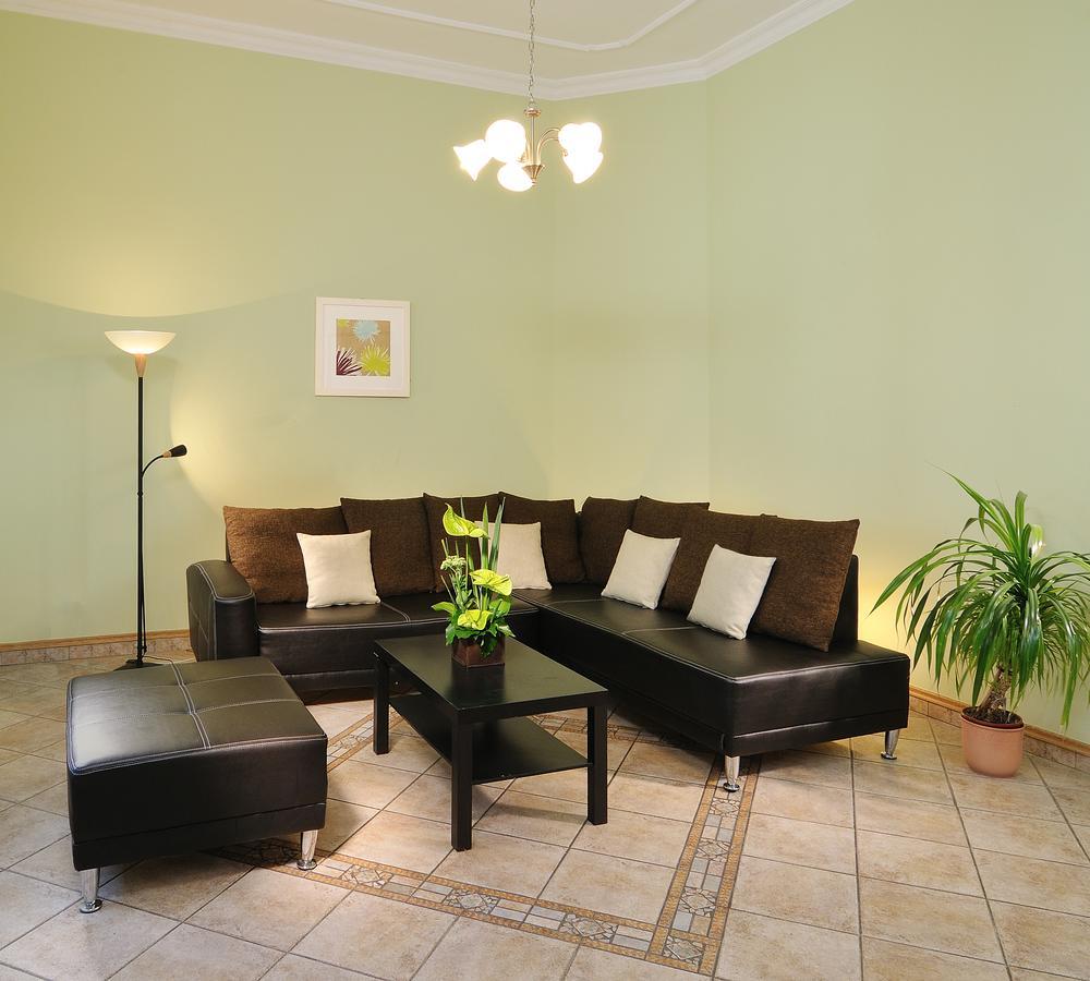 Baross City Apartments Budapest Ngoại thất bức ảnh