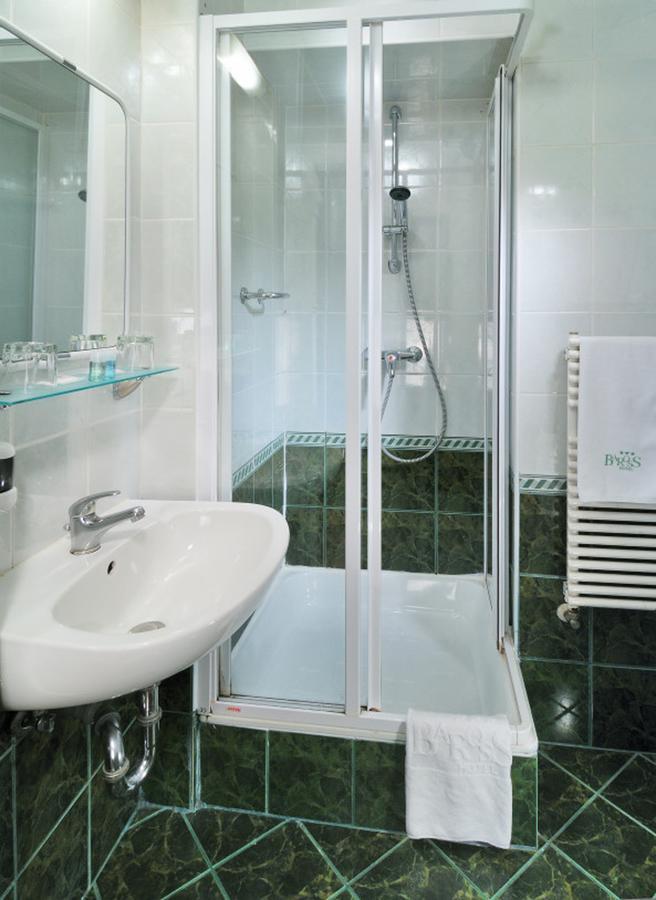 Baross City Apartments Budapest Ngoại thất bức ảnh